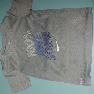 Nike t-shirt